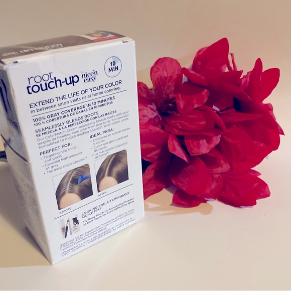 Clairol Root Touchup Kit Medium Brown 5 - Picture 3 of 4